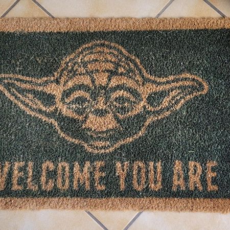 ביניק Ker Yoda מראה חיצוני תמונה